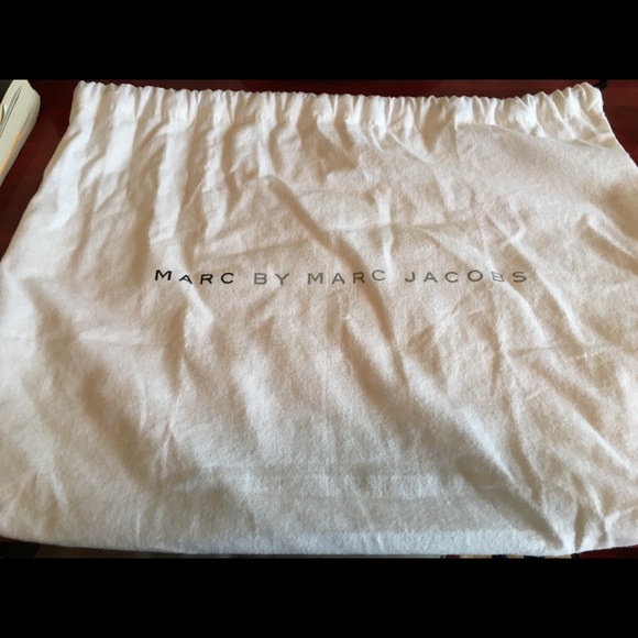 Marc by Marc Jacobs classic black satchel purse - Picture 5 of 5